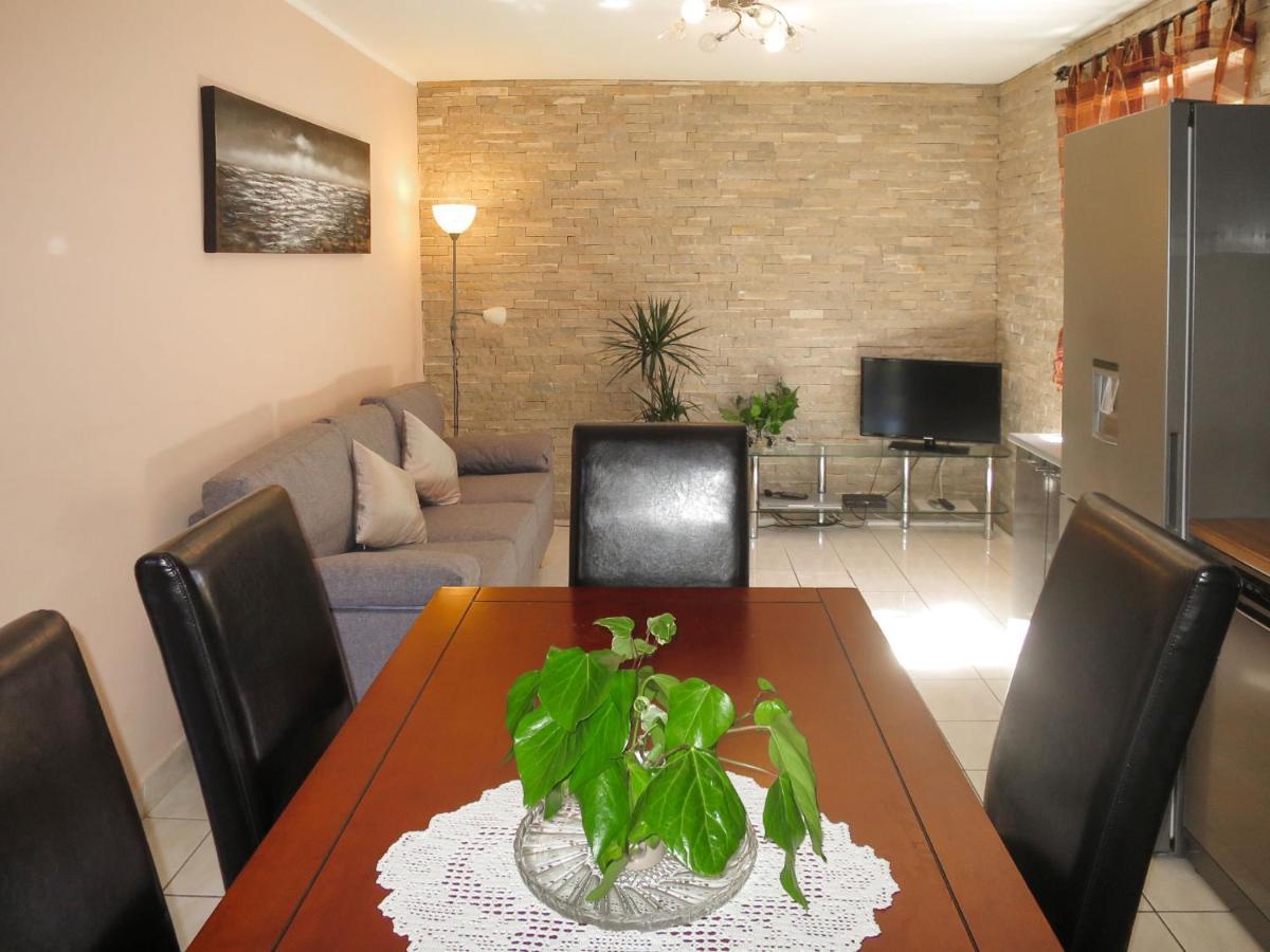 Holiday Home Bacani - Zad750 By Interhome Donji Karin Bagian luar foto